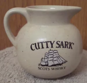 JARRA PEQUEÑA de whisky escocés CUTTY SARK con logotipo de velero - Imagen 1 de 3