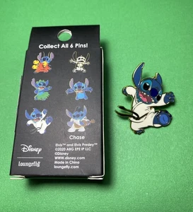 Pin Loungefly Stitch Karate Kick Kostüm Disney 2020 Serie 1 Mystery Box - Bild 1 von 3