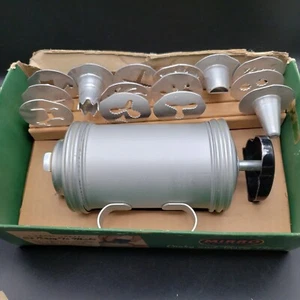 VTG Mirro Cooky Pastry Press Set w/ 11 Discs 3 Tips Wood Stand Box Aluminum USA - Picture 1 of 2
