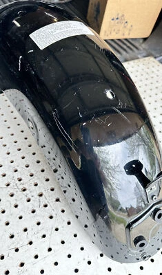 2015 Yamaha VStar XV 250 black rear fender scratches scuffs - Imagem 1 de 4