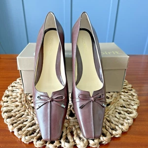 Easy Spirit “Broadpeak” Brown Leather Kitten Heels – Women’s 8 M Original Box - Picture 1 of 7