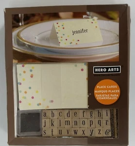 Hero Arts Tischkarten Set 32 - 3 5/8" x 2 1/4" Tischkarten Alpha Stempel Stempelkissen - Bild 1 von 5