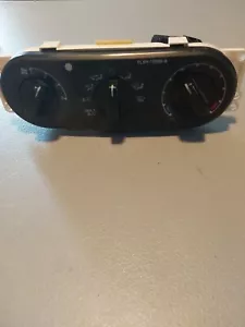 2001 Ford Escape Climent Control - Picture 1 of 3