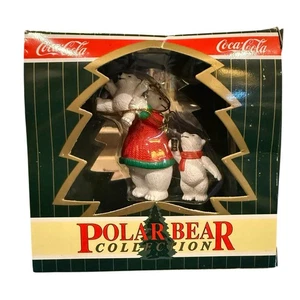 1996 COCA-COLA BOTTLING WORKS POLAR BEAR COLLECTION WITH CUBS ORNAMENT - Picture 1 of 6