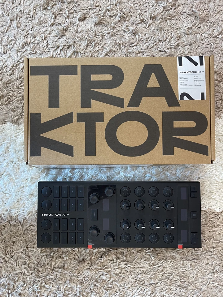 Native Instruments Traktor X1 MK3 – Gebraucht, sehr guter Zustand - Bild 1 von 1