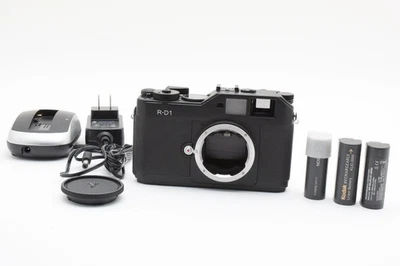 [Near Mint] EPSON R-D1 Rangefinder 6.1MP Digital Camera Leica M JAPAN - Image 1 of 4