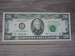SERIES 1995 $20 DOLLAR BILL FEDERAL RESERVE NOTE UNCIRCULATED OLD MONEY - Picture 1 of 2