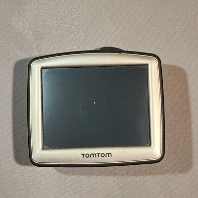 Working TomTom One 310 N14664 3.5" GPS Navigator 4EE0.001.00 with Cable Bundle - Image 1 of 4