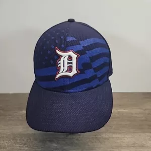 Detroit Tigers Hat Cap Fitted 7 Blue New Era Flag 4th July Stars Stripes MLB - Picture 1 of 9