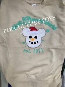 Disney Parks 2024 Christmas Crewneck Sweatshirt Mickey Mouse Snowman 2X Large - Picture 1 of 4