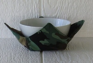 Camouflage Dunkel Wende Schüssel Gemütlich Süßigkeiten Schale Baumwollstoff - 7,5" Quadrat - Bild 1 von 7