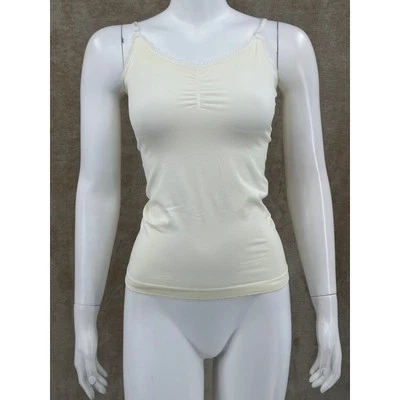 Camiseta sin mangas Victoria's Secret para mujer mediana crema encaje cami sexy íntima elástica Foto 1 de 4