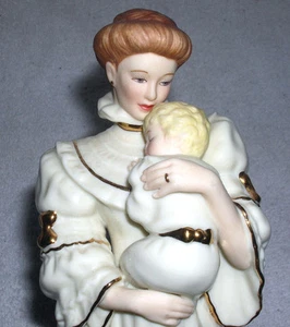 Estatuilla Lenox A TIME TO CHERISH de la colección Moments In Life, China - Imagen 1 de 4