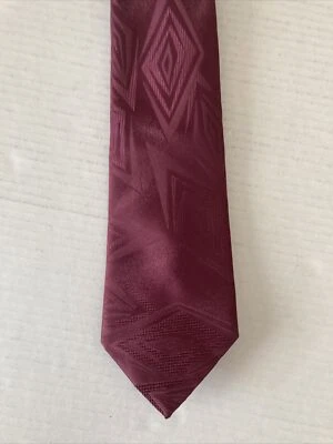 Corbata para hombre Botany 500 poliéster jacquard granate geométrica Foto 1 de 4