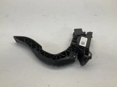  19 20 21 22 23 24 Audi A5 Sportback 2.0 Quattro AT AWD Gas Acelerador Pedal B Foto 1 de 4