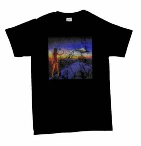 T-Shirt UFO Alien Entführung Mädchen auf der Autobahn - Bild 1 von 2