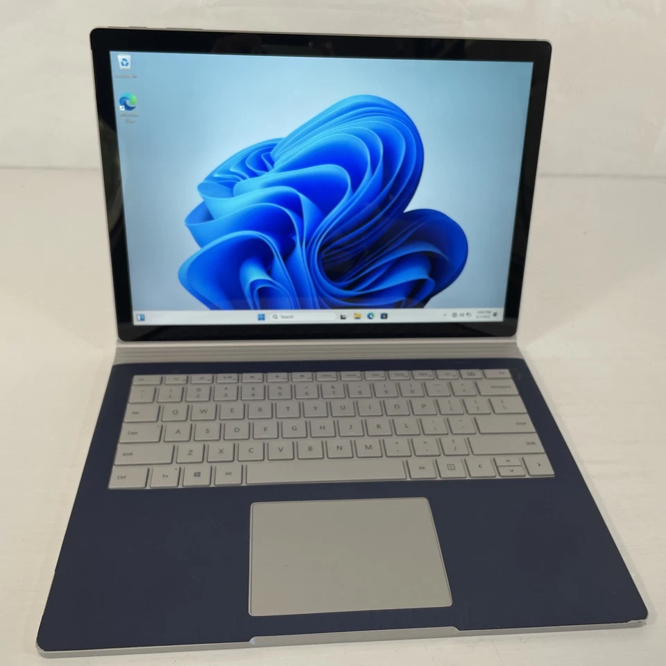 *LEER Microsoft Surface Book 1 13.5 TOUCH i7-6600U @2.60GHz 16GB 1TB SSD Win 11 Foto 1 de 4