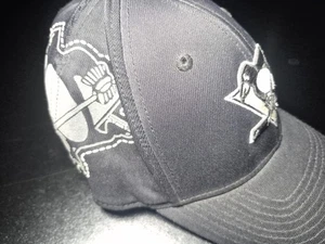 Pittsburgh Penguins S/M Reebok Face Off Headwear Hat/ Cap With Lg Logo Black - Picture 1 of 10