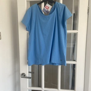Blue Top Helly Hansen XL W Siren Tee Shirt - Picture 1 of 4