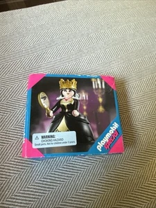 Playmobil Queen 4591 In sealed damaged Box - Picture 1 of 3