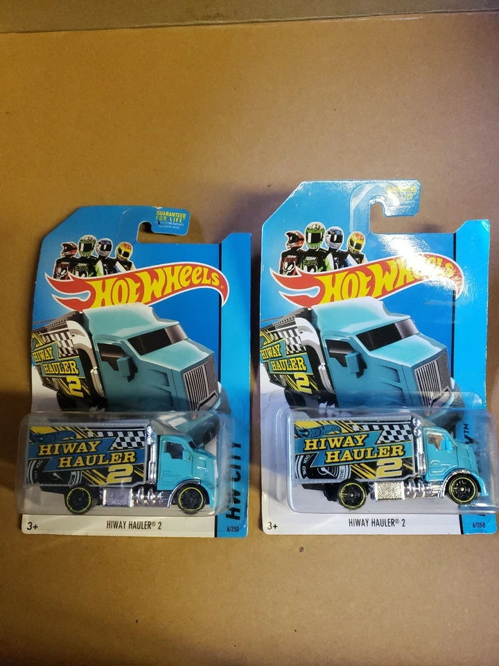 Hot Wheels 2014 Off-Road - Datsun 620 1:64 Diecast Car