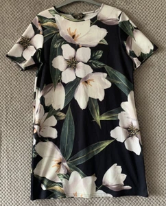 Lipsy Ladies Floral Short Sleeve Shift Dress Size 12. - Picture 1 of 8