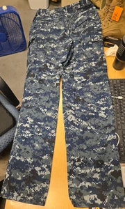 Pantalón de Trabajo USADO AZUL MARINO Arándano DP-10012 Talla Mediana Corto ¡¡BONITO!!! - Imagen 1 de 6