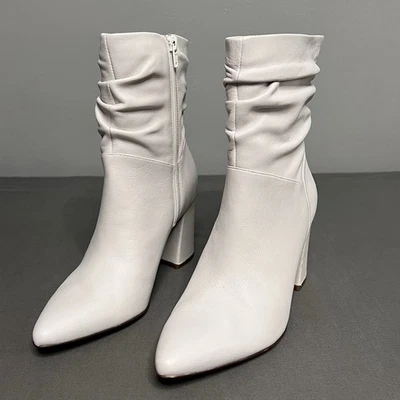 Botas holgadas Naturalizer Hollace color marfil punta redondeada tacón grueso 8,5 W nuevas sin caja Foto 1 de 4