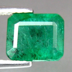 1.580Carat-NATURAL EMERALD 7x6mm ZAMBIAN GREEN  OCTAGON CUT GEMSTONES SEE VDO - Picture 1 of 8