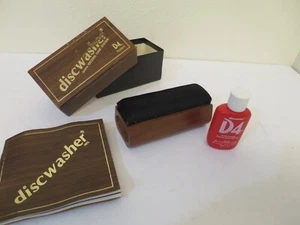 Vintage 1981 DISCWASHER D4 Vinyl Record Cleaning Care System Walnut Fluid & Book - Picture 1 of 24