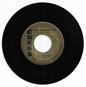 DOO WOP 45 THE INVINCIBLES MR. MOONGLOW ON CHESS STRONG VG REISSUE - Picture 1 of 2