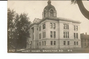 COURT HOUSE BROOKINGS S.D. foto real - Imagen 1 de 2