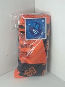 2023 San Francisco Giants Superman Caped SOCKS 04/22 Unisex Adult Large - Picture 1 of 4