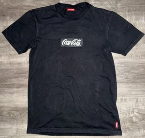 Coca Cola T-Shirt Schwarz Herren Größe Small Supreme Style Logo - Bild 1 von 5