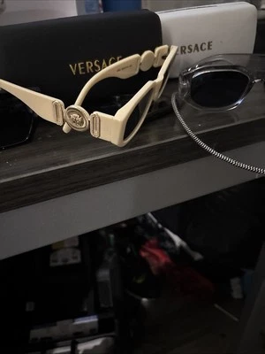 Hermoso  Foto 1 de 2