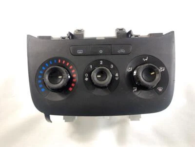 735548357 CENTRALINA GRUPPO DI COMANDO CLIMATIZZATORE CLIMA A/C MANUALE FIAT PUN - Imagem 1 de 4