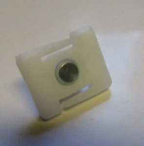 fits 70 71 72 E-Body 71 72 B-Body 67 68 69 70 71 A-Body Window Roller 1970 1971 - Foto 1 di 2