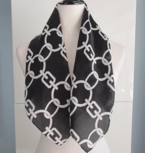 Square Scarf Bandana Links Pattern 26" Black and White *Flaw - Picture 1 of 9