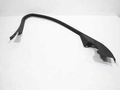 Cubierta del marco de la ventana de la puerta del conductor delantero izquierdo Jaguar F-Pace 2018 17-20 | Foto 1 de 4