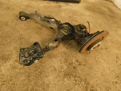 Citroen Dispatch Passenger Nearside Rear Wheel Hub 1.5HDI 2021 - Image 1 of 4