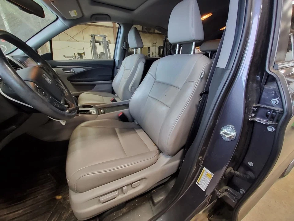 Driver Front Seat Bucket Leather Electric Fits 17-20 RIDGELINE 523888 Foto 1 de 1