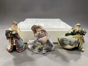Ashton Drake Thomas Kinkade Alte Welt Weihnachtsmann Ornamente mit Etikett Set #2 - Bild 1 von 7