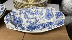 English Chippendale blue 10" oval vegetable bowl Johnson Brothers exc - Picture 1 of 4