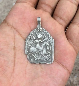 Vintage Silber Amulet Anhänger Tribal Hindu Göttin Sammelobjekt Dekorative - Bild 1 von 3