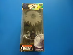 Kenner Power of The Force Completo Galaxy Death Star con Darth Vader Nuovo con scatola - Foto 1 di 4