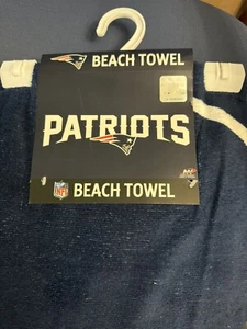 New England Patriots Towel 30x60 Beach Stripe Design NEW - Picture 1 of 2