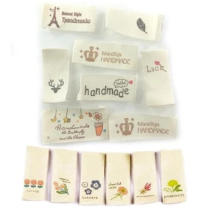 50pcs Handmade Printed Washable Clothing Labels Fabric Cloth For Sewing Accessor - Foto 1 di 15