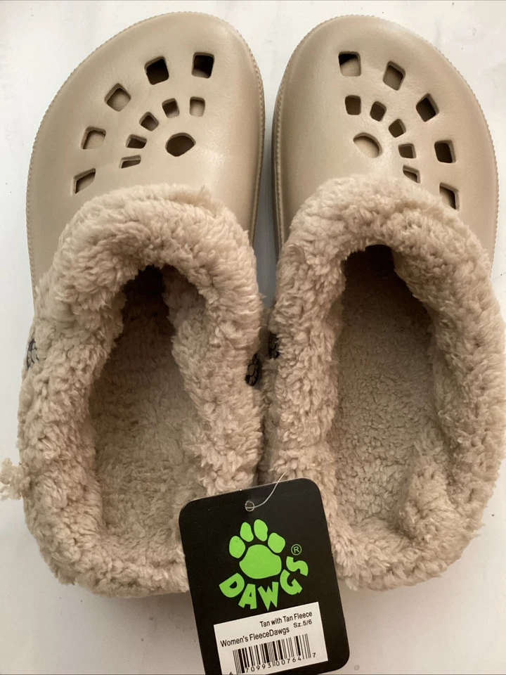 Dawgs Women’s Tan With Tan Fleece Lined Clogs / Shoes (Size 5/6)