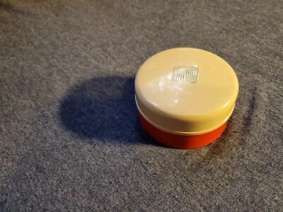 Vintage Avon Suntactics Loose Powder Makeup - Spice Of Summer - Image 1 of 3