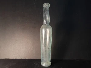 9-1/2" peppersauce bottle ... bubbles .. primitive - Picture 1 of 5